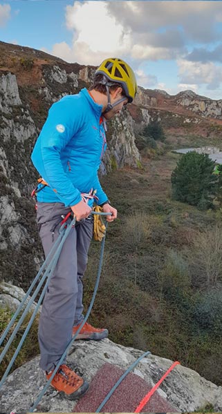 Abseiling d